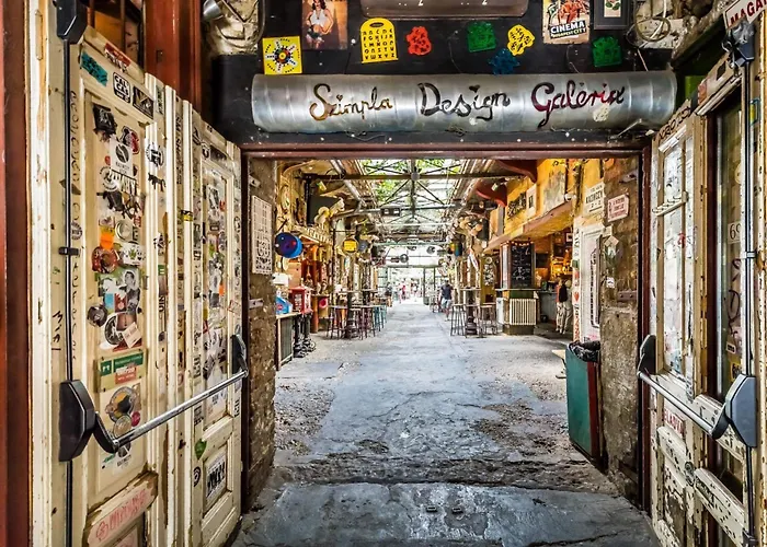 Most Central Budapest Home - 2 Min To Newyork Cafe