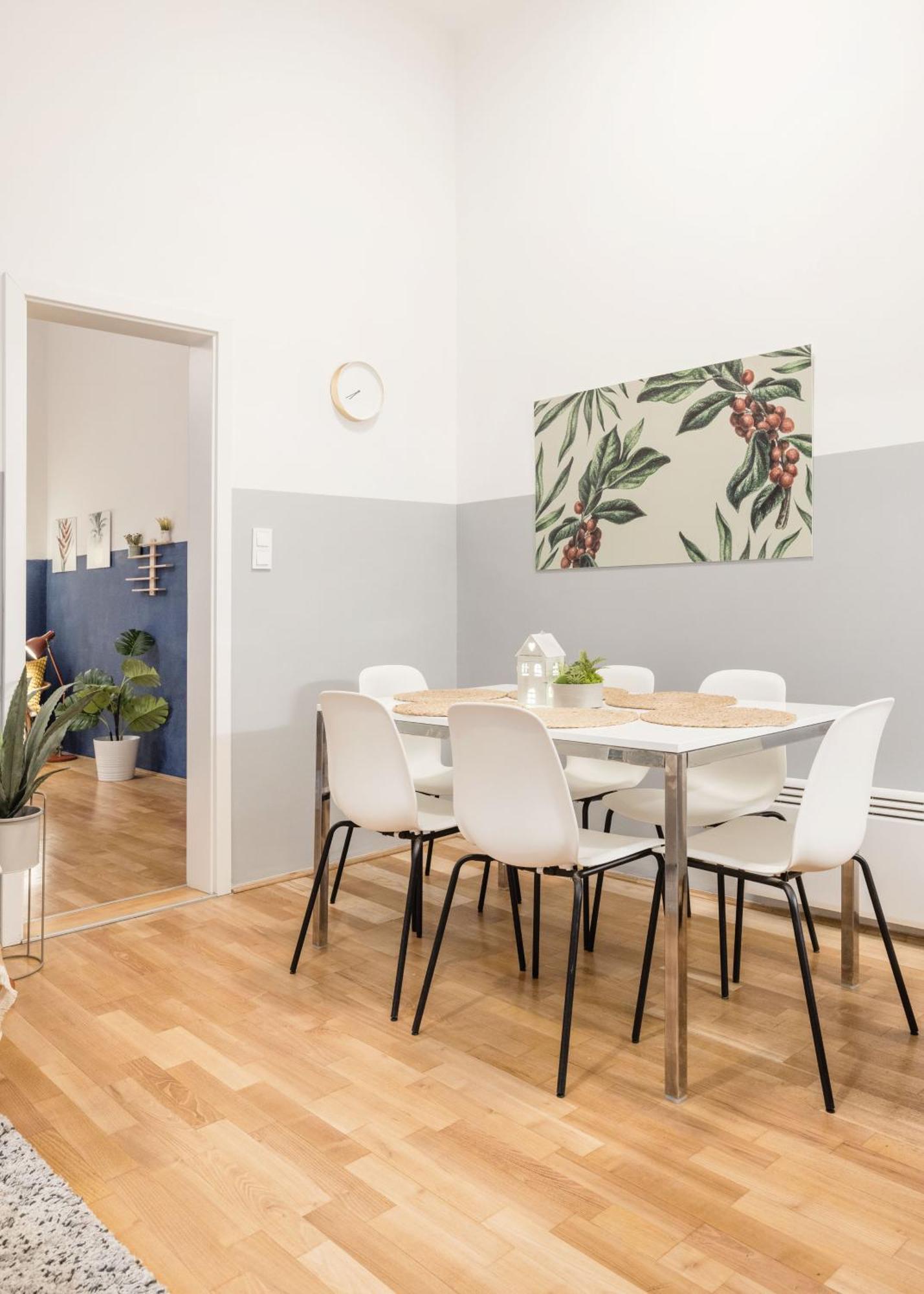 Apartment - 2 Min To Newyork Cafe Budapest